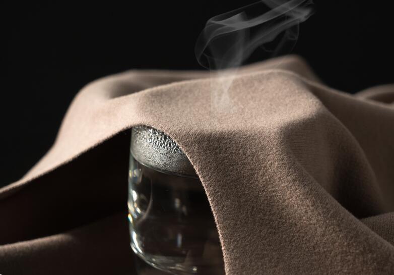 如何区分真假德绒？认清这3点才是关键，别再交“智商税”了（怎样区别真假德绒大衣视频）