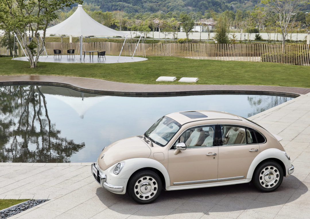 又一轮纯电动车降价潮来了，这次真卖不动了，市场份额快要见顶？（电动车汽车降价）