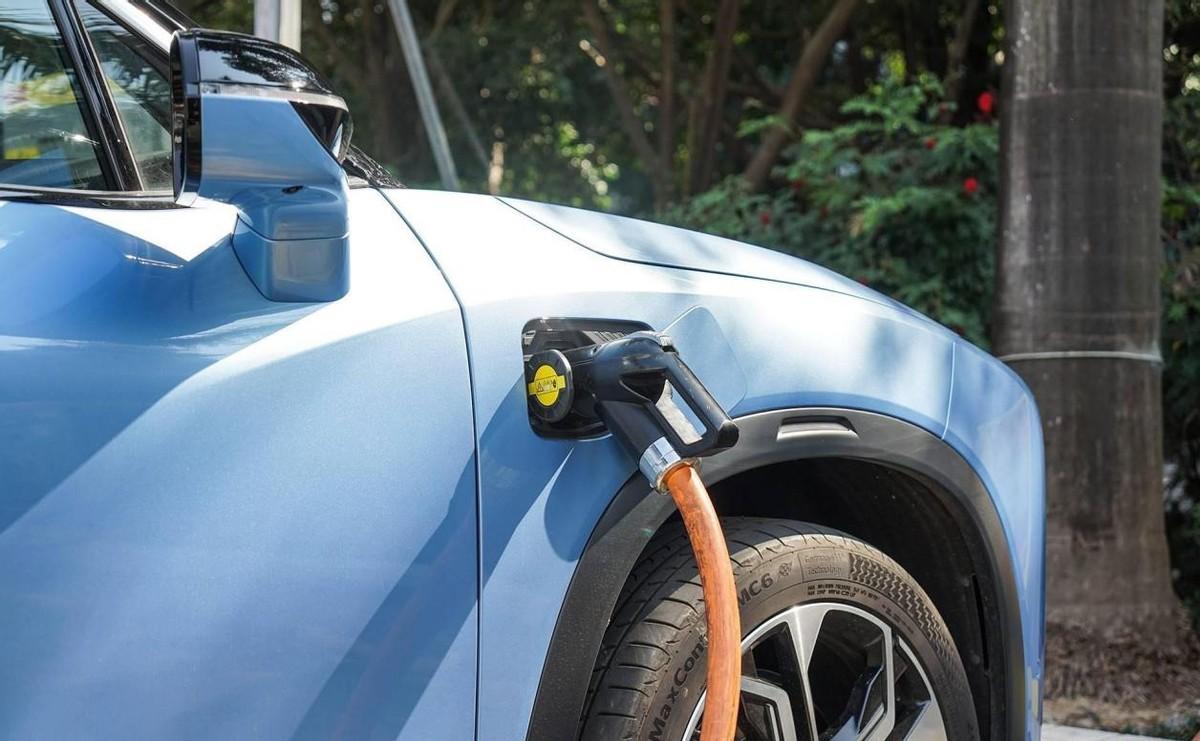 电动汽车降价将“扼杀”汽车的价值，电动汽车的价值该由谁来定？（电动汽车今后趋势）