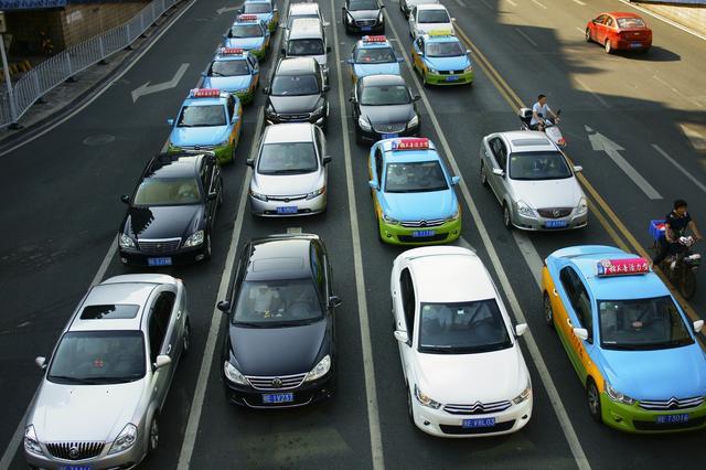 北京小客车摇号新规：指标申请和配置的时间安排，由每年配置六次改为配置三次-北京小客车摇号规则2020最新