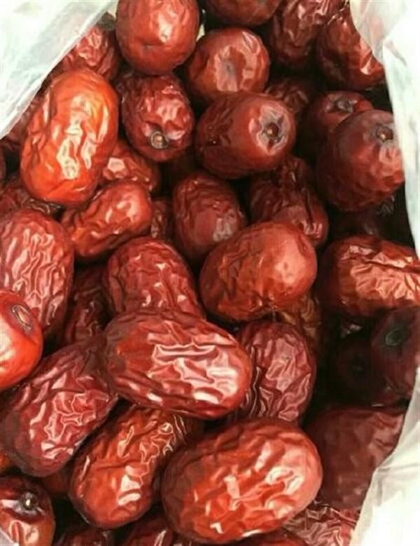 黄芪别光泡水喝，放点它进去，一起喝补气补血，还能延年益寿（黄芪怎么搭配泡水喝效果好一点）