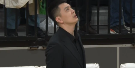 CCTV5+直播，辽宁战山东全力复仇，郭艾伦回归，杨鸣首次满编阵容-辽宁对战山东直播