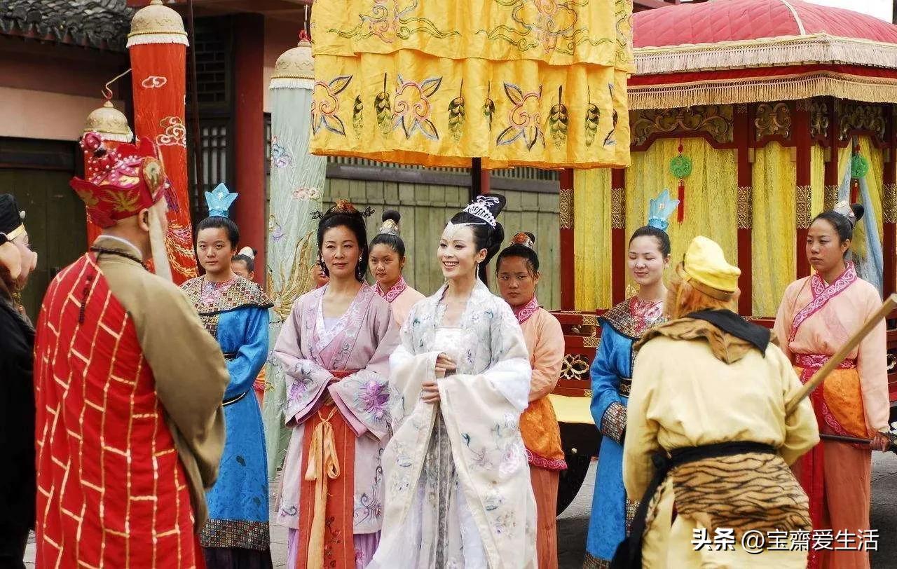 女儿国竟是西游记里最恐怖的一关，还隐藏着令人毛骨悚然的秘密（西游记原著女儿国真实样子）