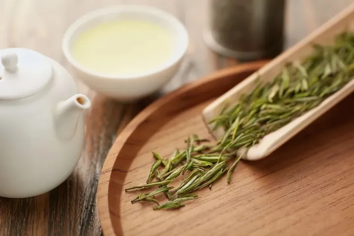 安吉白茶丨春日轻甜-安吉白茶都有什么功效和作用