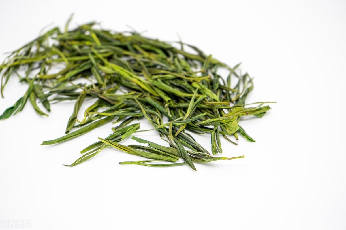 安吉白茶和六大茶类里的白茶，到底有什么不同？-安吉白茶名为白茶实际是什么茶呢?