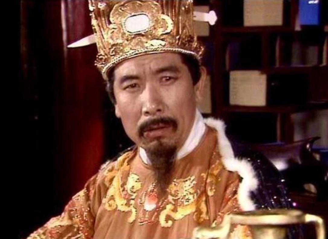 《西游记》▏最诡异的是妖怪的“保护伞”：从真假国王到真假唐僧（西游记遇到的妖怪顺序来历）