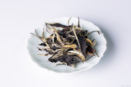 珍稀白茶和安吉白茶的特点-安吉白茶珍品