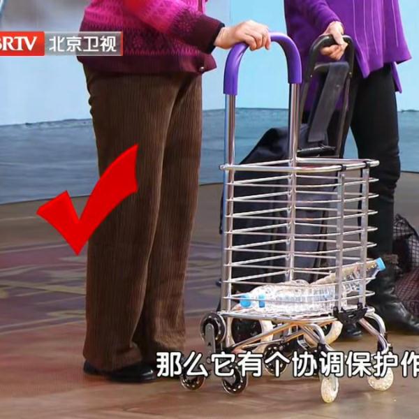 肩痛不一定是肩周炎，可能是某种致残肩病！常做一个动作，护好肩膀（肩痛怎么康复）