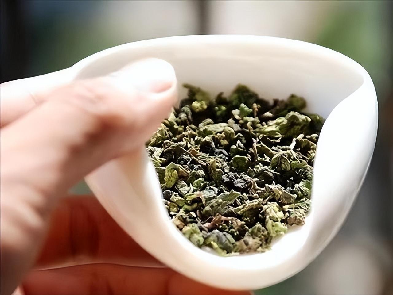 最该曝光的5种茶叶排行榜，提醒：有钱没钱，这种茶叶白送也不喝（茶叶中排名）
