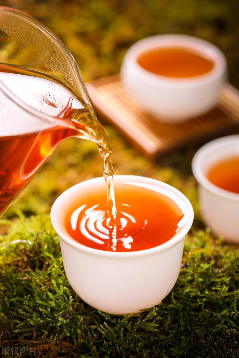 中国10大名茶排名，大红袍居首，龙井紧随其后，谁是第三昵？（中国的十大名茶排名）