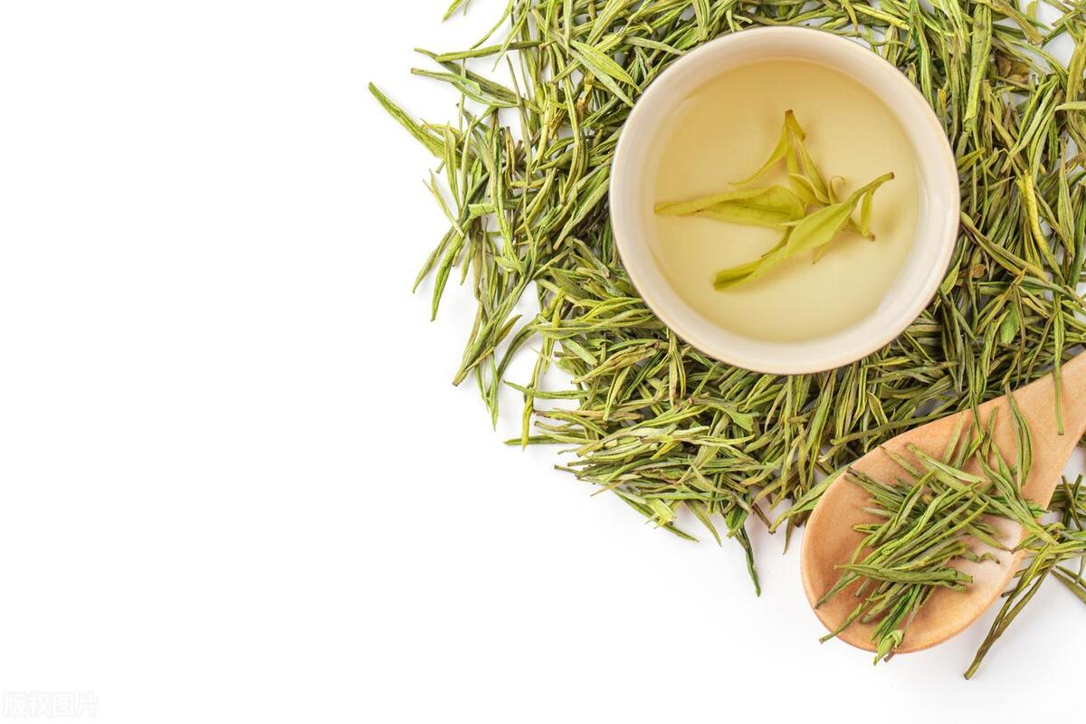 中国10大名茶排名，大红袍居首，龙井紧随其后，谁是第三昵？（中国的十大名茶排名）