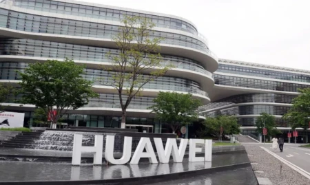 100%自研，华为孟晚舟正式官宣！美媒：拦是拦不住了-华为的孟晚舟是干什么的