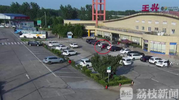 淮安 | 旅途中发生争执 16岁男孩与父亲赌气徒步走上高速-江苏淮安某旅游团确诊病例