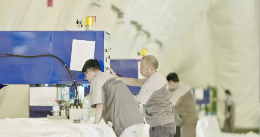 政策东风吹入体博会捧红了谁？装配式气膜运动馆上演“至柔者胜”-东风吹下一句怎么接