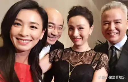 消失很久的徐峥和陶虹再次上热搜，美国账户8.2亿美元被冻结（徐峥陶虹同框）