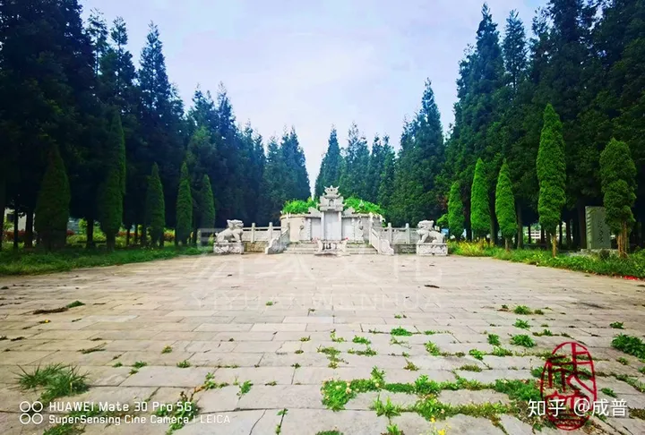 成普大师：倒地莲花--何氏入黔始祖地