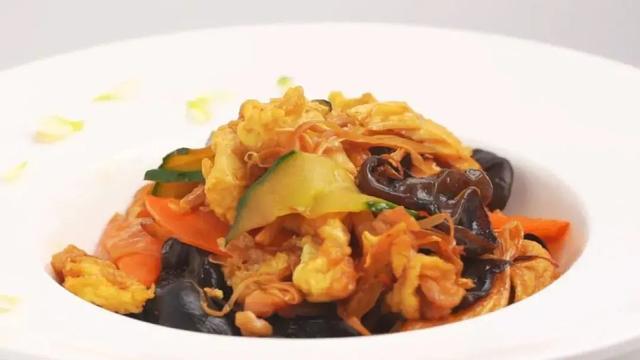 脑不萎缩，80不痴呆！建议中老年人：多吃1样“补脑菜”，增强记忆力，大脑更灵活-老年人脑萎缩吃什么保健品效果最好