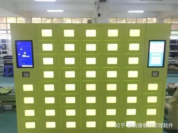 自从医院食堂装了这个后，医院职工和患者都能随时吃到新鲜饭菜了！（医院食堂可以送到病床吗）