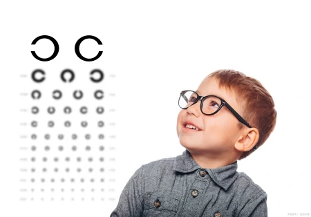 电子产品云集的当下，怎么样才能保护孩子的眼睛-孩子使用电子产品的利与弊