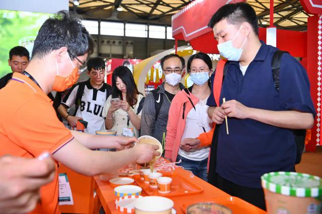 闪耀SIAL西雅展，嗨吃家向世界释放国货魅力！-闪耀暖暖微博