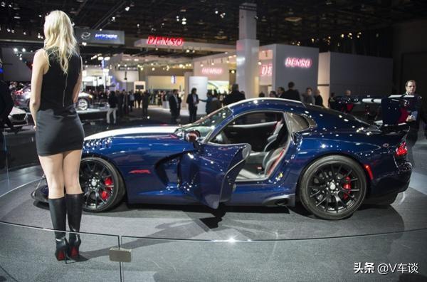 加油站小姐姐推荐你买的燃油宝是什么货色？真心不如隔壁拼夕夕-加油站推荐的燃油宝对车有什么好处