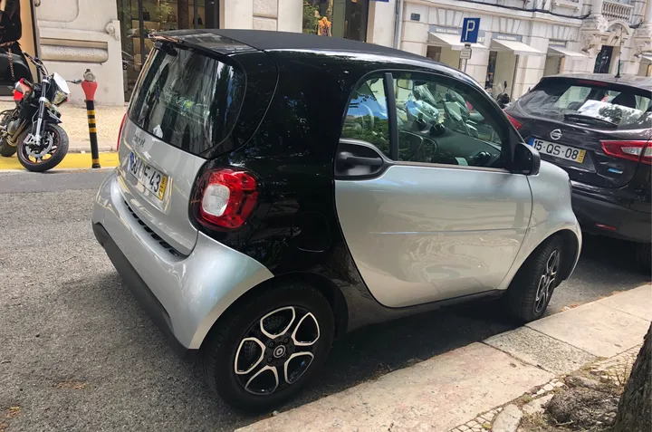 开 smart 去旅行是种怎样的体验?-开smart的男生