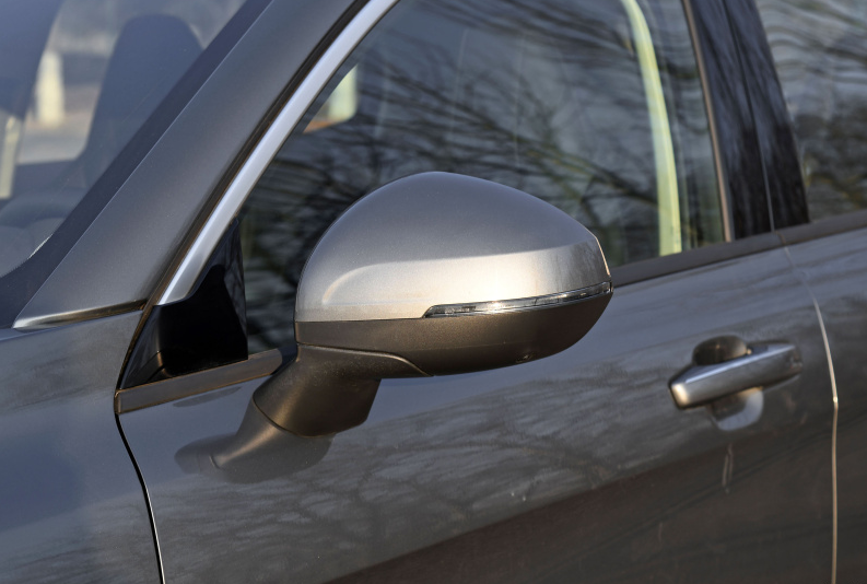 20万提了辆全新领克01，开了850公里，老司机说出真实感受-全新领克01怎么样