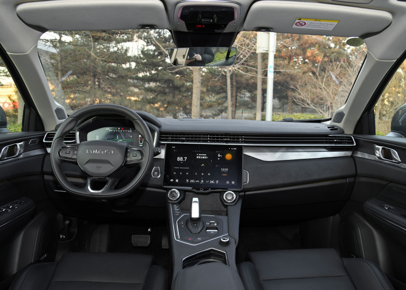 20万提了辆全新领克01，开了850公里，老司机说出真实感受-全新领克01怎么样