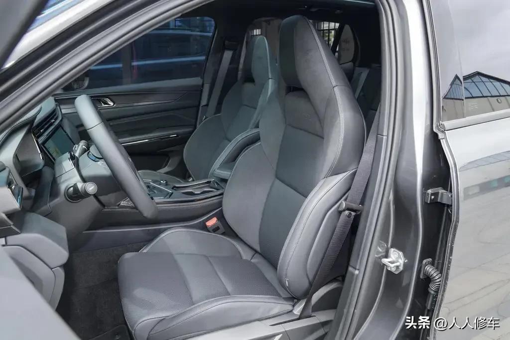 2023款领克01上市，全系标配沃尔沃T5发动机，售价17.98万起-领克03+ 沃尔沃t5