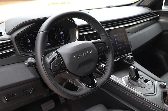 新款领克01首试：软硬件的全面提升，老车主都羡慕哭了-领克01最新升级