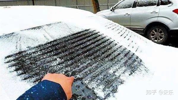 冰雪交加的冬天，别告诉我你还不会用这个按键-冰雪交加是不是成语