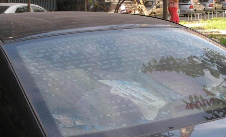 汽车后挡风玻璃撕膜，损坏电热丝怎么办？如何补救？-后风挡膜撕不下来怎么办