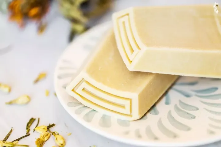 一支66元！史上最贵雪糕「钟薛高」，为什么能火出天际？（钟薛高雪糕是哪的）