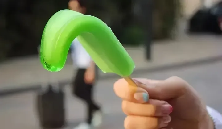 10年价格涨3倍，66元一支的国产雪糕“钟薛高”凭什么这么狂？