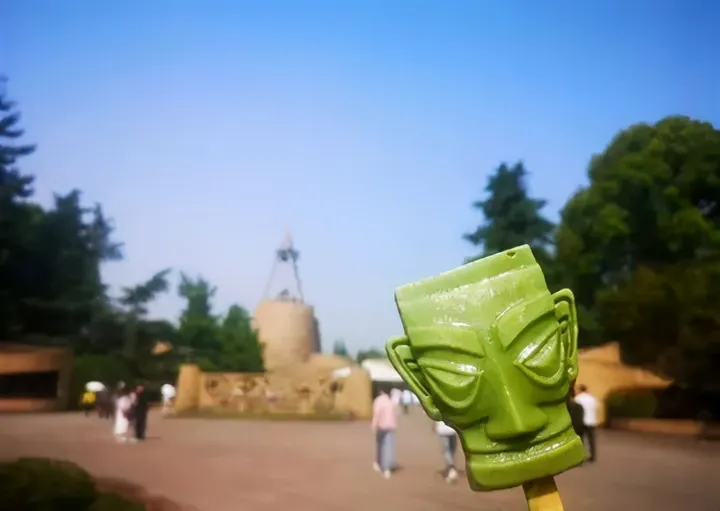 10年价格涨3倍，66元一支的国产雪糕“钟薛高”凭什么这么狂？