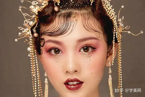 揭秘化妆培训学校排行榜，哪个学校最好？-前十化妆培训学校