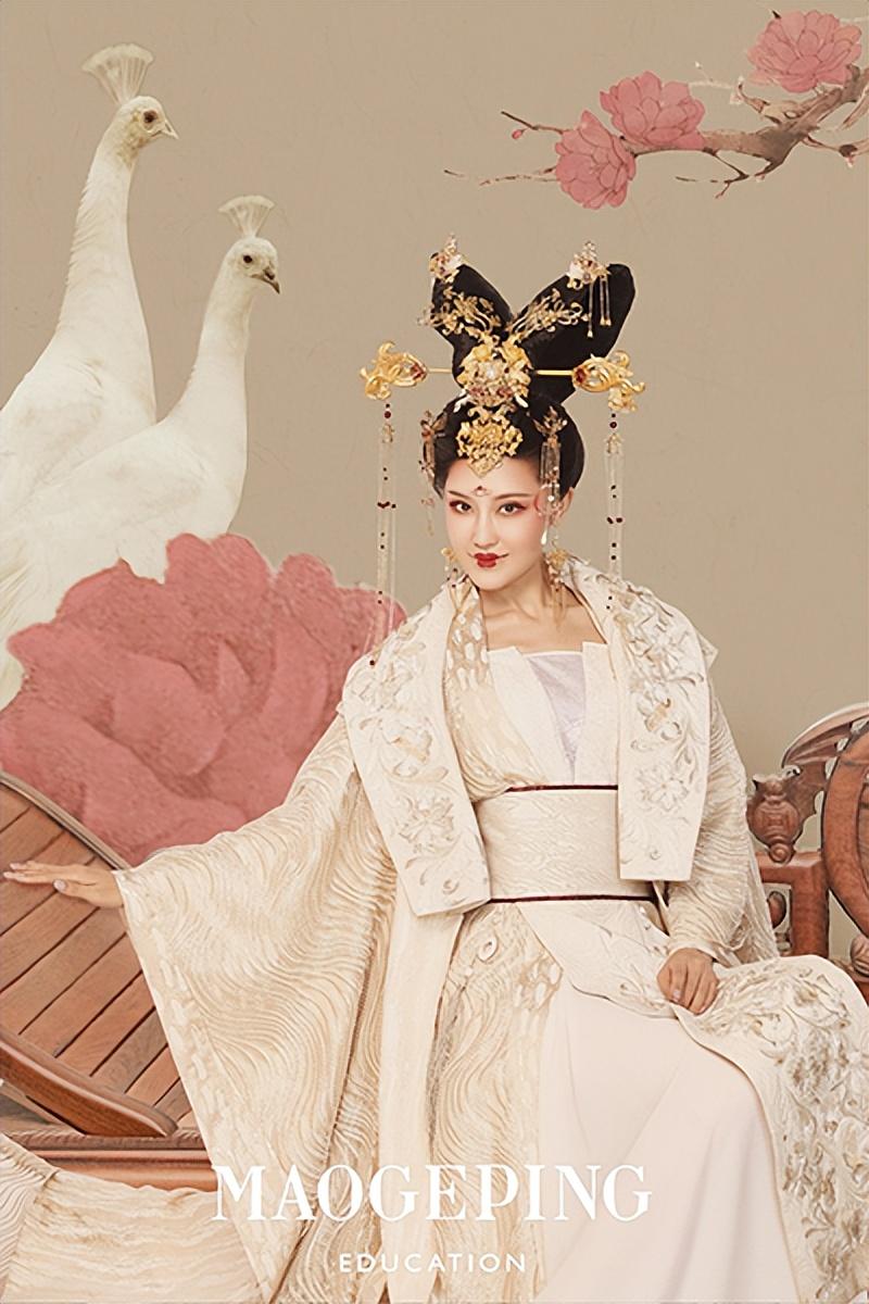 毛戈平化妆学校好不？学生来这里学习怎么样？-毛戈平化妆学校出来以后工作怎么样