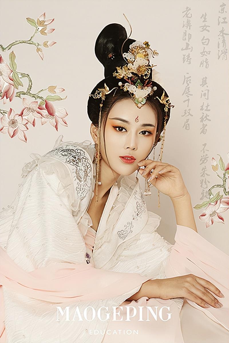 毛戈平化妆学校好不？学生来这里学习怎么样？-毛戈平化妆学校出来以后工作怎么样