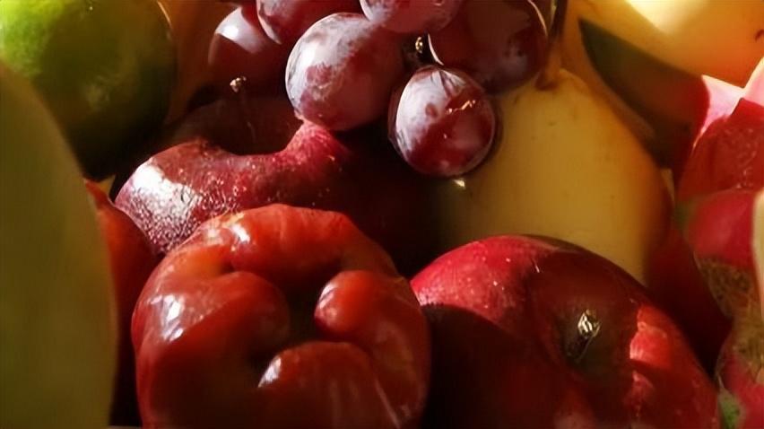 今年清明不一般，老人说：“清明碰闰月，上坟三注意”，注意啥？（今年清明当天上坟好吗）