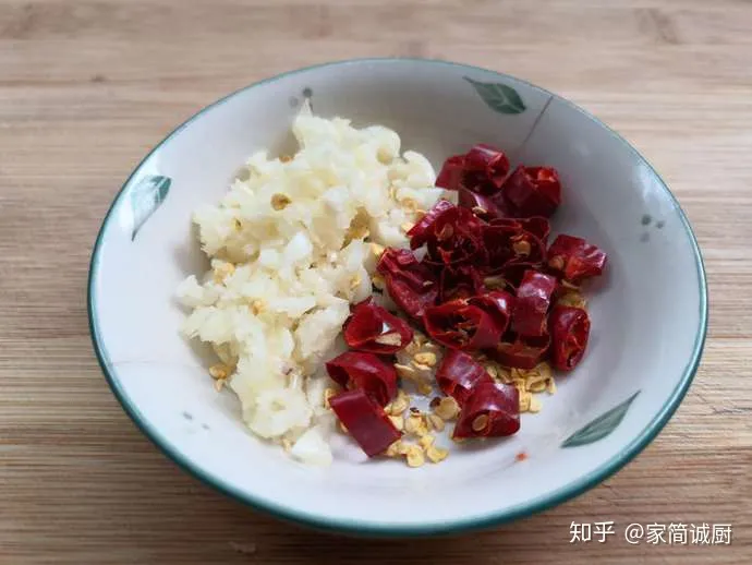 别看不起眼的包菜，这做法虽简单，但真好吃-空气炸锅包菜做法