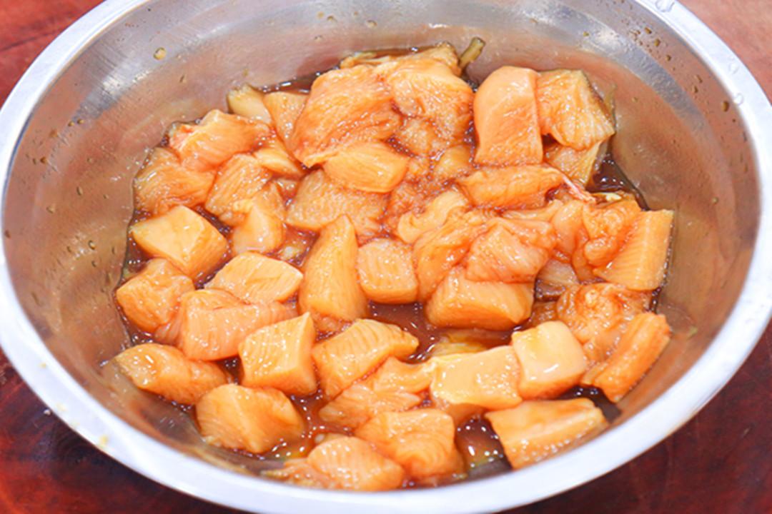 秋天，遇到包菜敞开吃，天然叶酸高！简单一炒比肉香，顿顿都光盘-包菜含有叶绿素吗