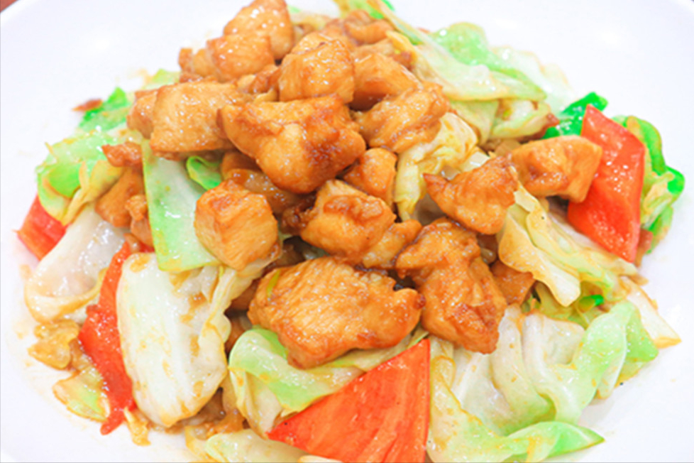 秋天，遇到包菜敞开吃，天然叶酸高！简单一炒比肉香，顿顿都光盘-包菜含有叶绿素吗