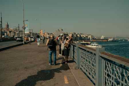 都说欧洲买房移民挺火的！到底欧洲哪个国家比较适合移民？（欧洲移民哪国最便宜）