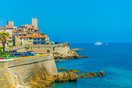 都说欧洲买房移民挺火的！到底欧洲哪个国家比较适合移民？（欧洲移民哪国最便宜）