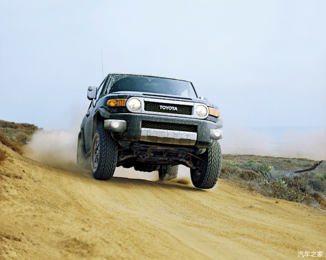 2020款 丰田 FJ酷路泽 中东--超强越野能力-丰田fg酷路泽新款