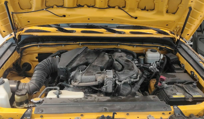 比市场低5万的丰田FJ酷路泽竟然没人要？这辆07款的车让买主兴奋-2013款fj 酷路泽中规