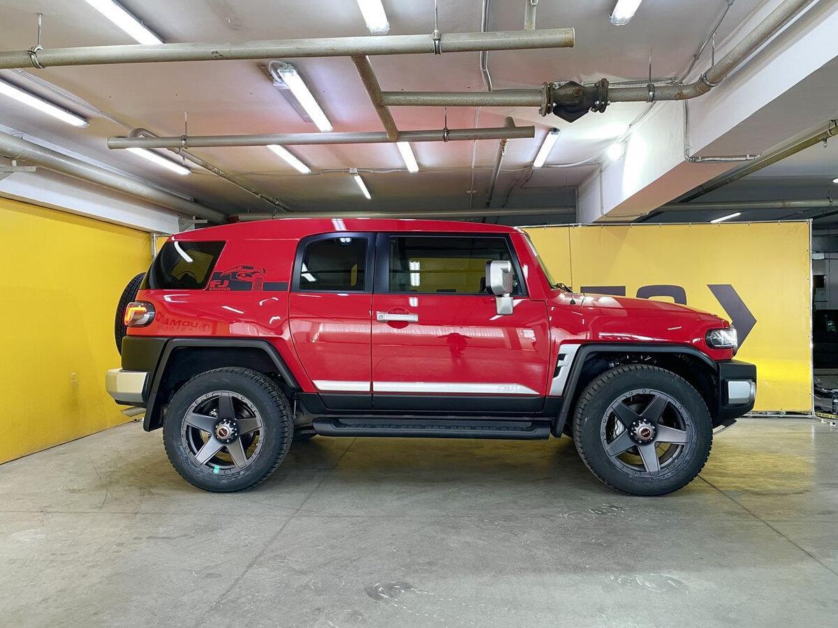 新款丰田FJ酷路泽来了，外观焕然一新，4.0引擎+宽体车身，霸气-新一代丰田fj酷路泽