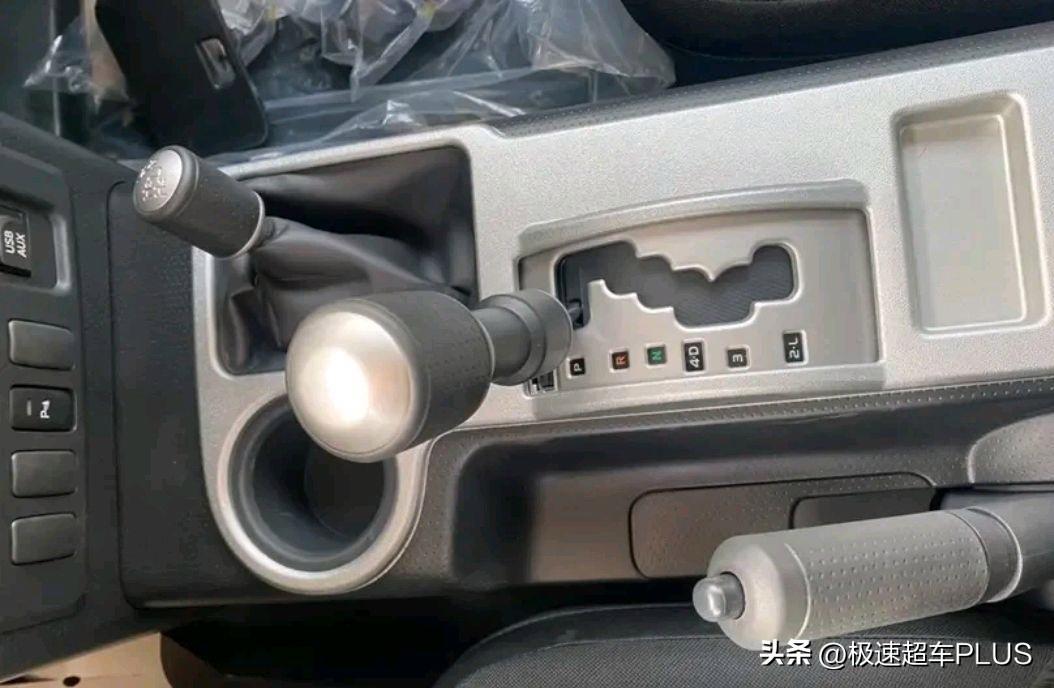 酷似越野“大玩具”，FJ酷路泽“新版本”来了，国六4.0引擎+四驱-丰田fj酷路泽换代