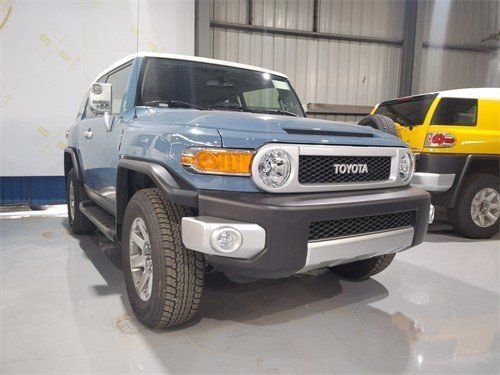 23款丰田FJ酷路泽对开门越野参数及报价-20款丰田FJ酷路泽XTREME