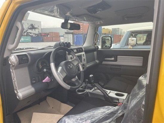 2023款丰田酷路泽FJ经典越野车售50多万-2020款丰田fj酷路泽值得买吗